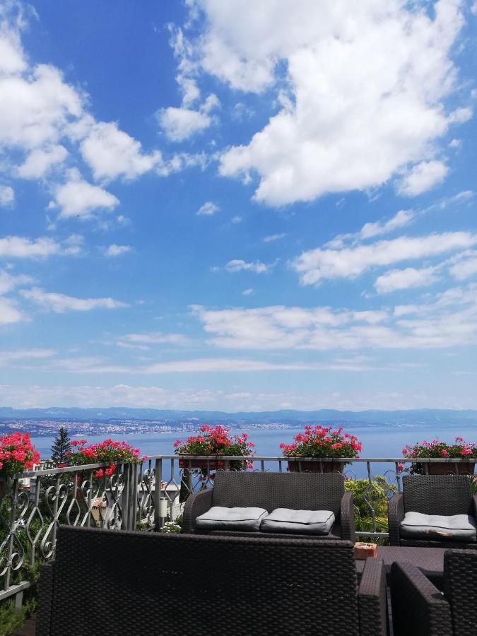 Villa Allegra Lovran Bagian luar foto