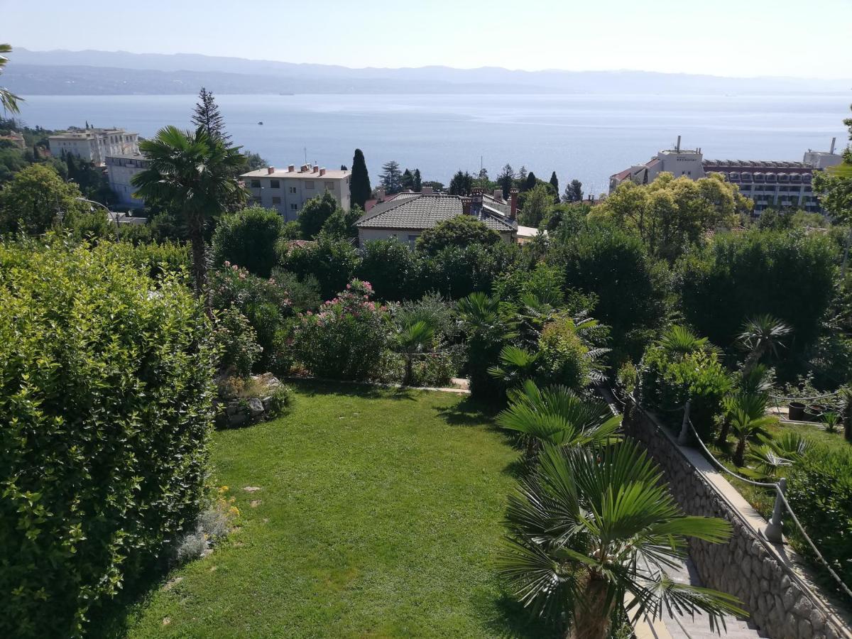 Villa Allegra Lovran Bagian luar foto