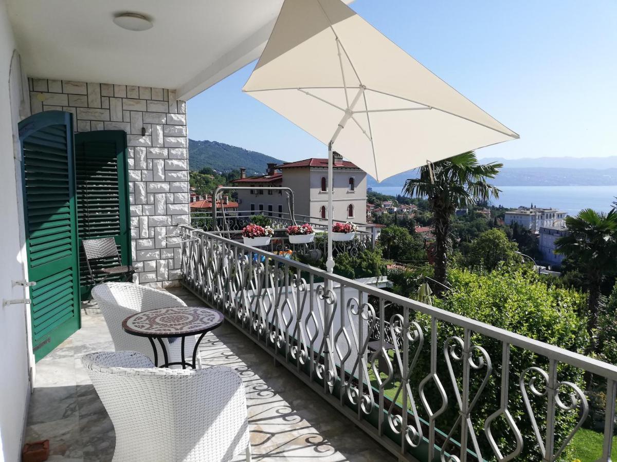 Villa Allegra Lovran Bagian luar foto